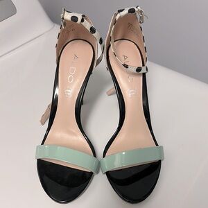 Sz. 7 Aldo Black and Mint Green Polka Dot Women's Sandals, Genuine Leather.